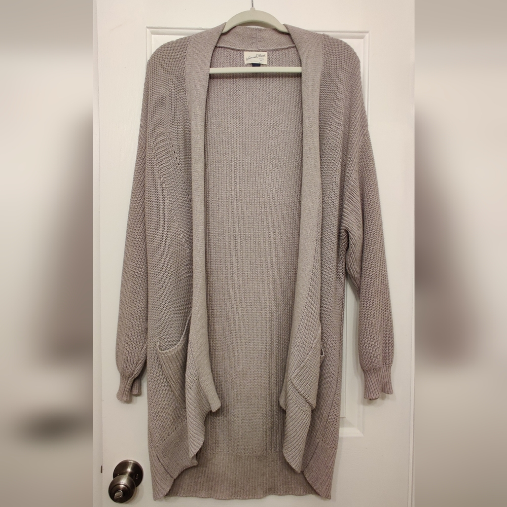 Cardigan. Large size. Tan color.
